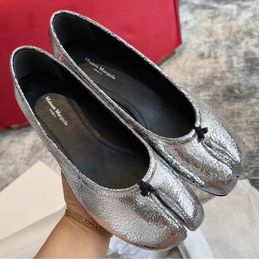 Maison Martin Margiela Silver Tabi Crackle Ballet Flats